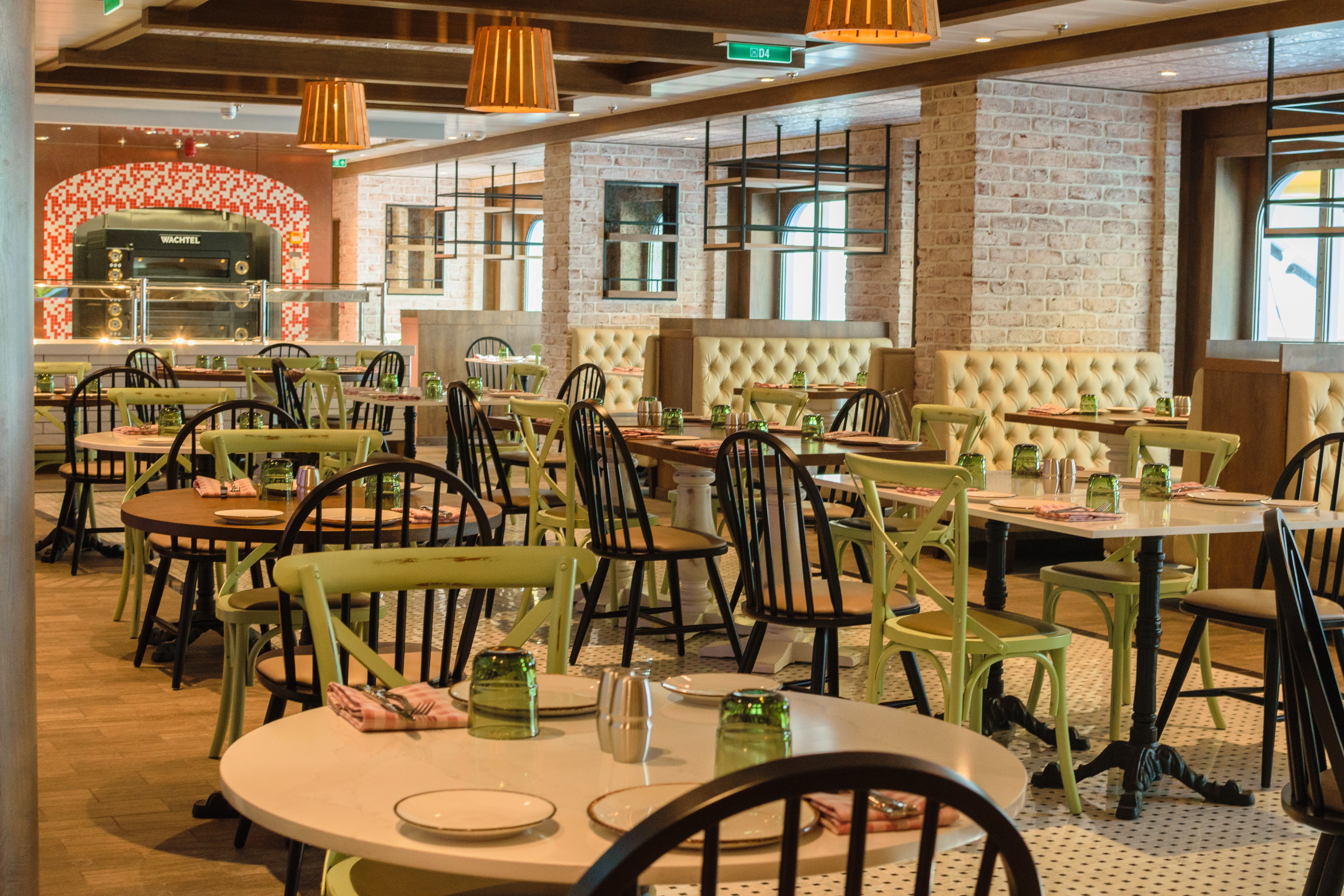 Odyssey of the Seas - Giovanni's Italian Kitchen & Wine Bar℠